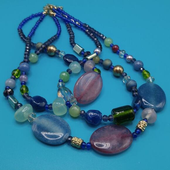 Chico’s Three Strand Gemstone Glass Beaded Necklace Blue Green Purple 22” - Picture 10 of 10